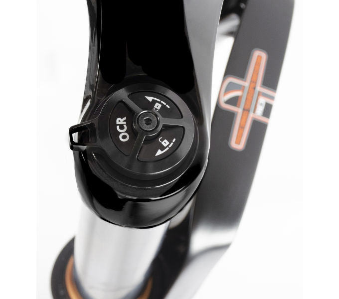 RST affjedret gaffel Titan Air 29