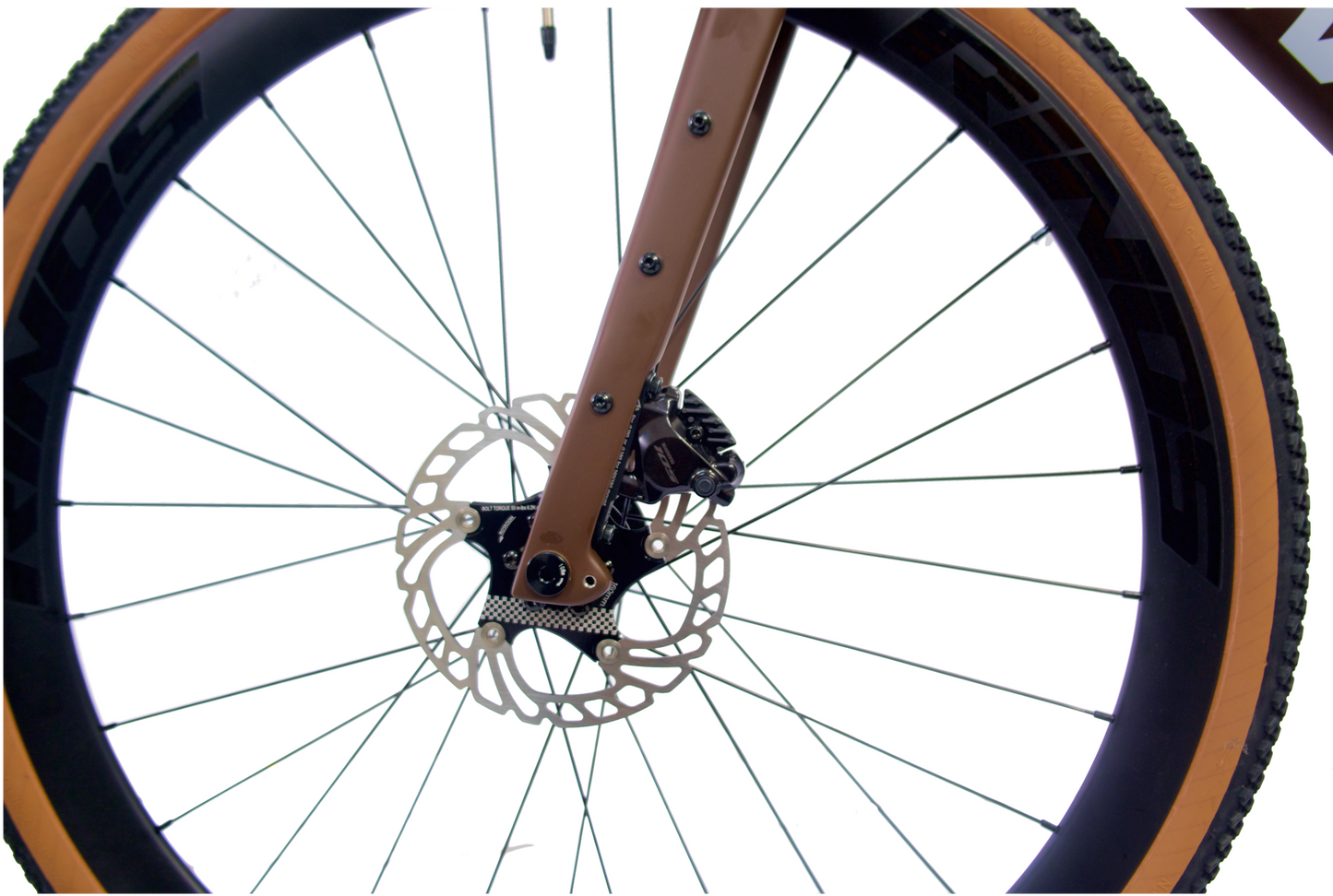 RINOS Kulfiber Gravelcykel Sandman8.0 Shimano 105 Di2 Kaffe