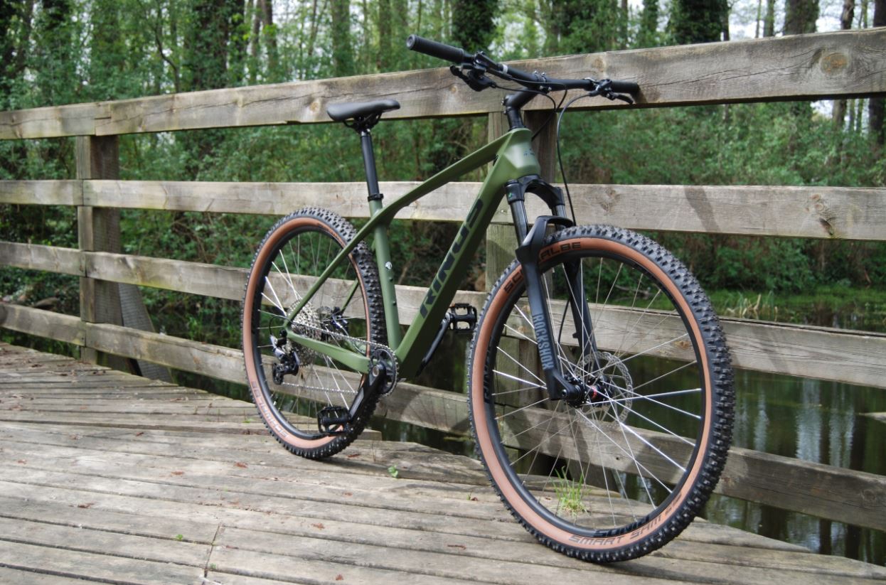 RINOS Gaia2.0 Carbon MTB Shimano Deore 12 gear 19 tommer Hardtail Rockshox